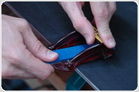 Заточка кантов лыж со стороны скользящей поверхности 3